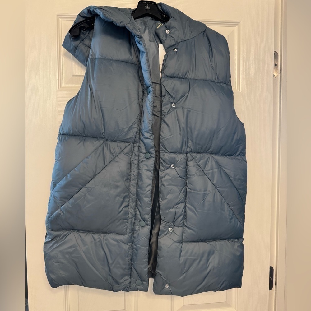 New - Zara’s girl’s vest - Picture 1 of 5